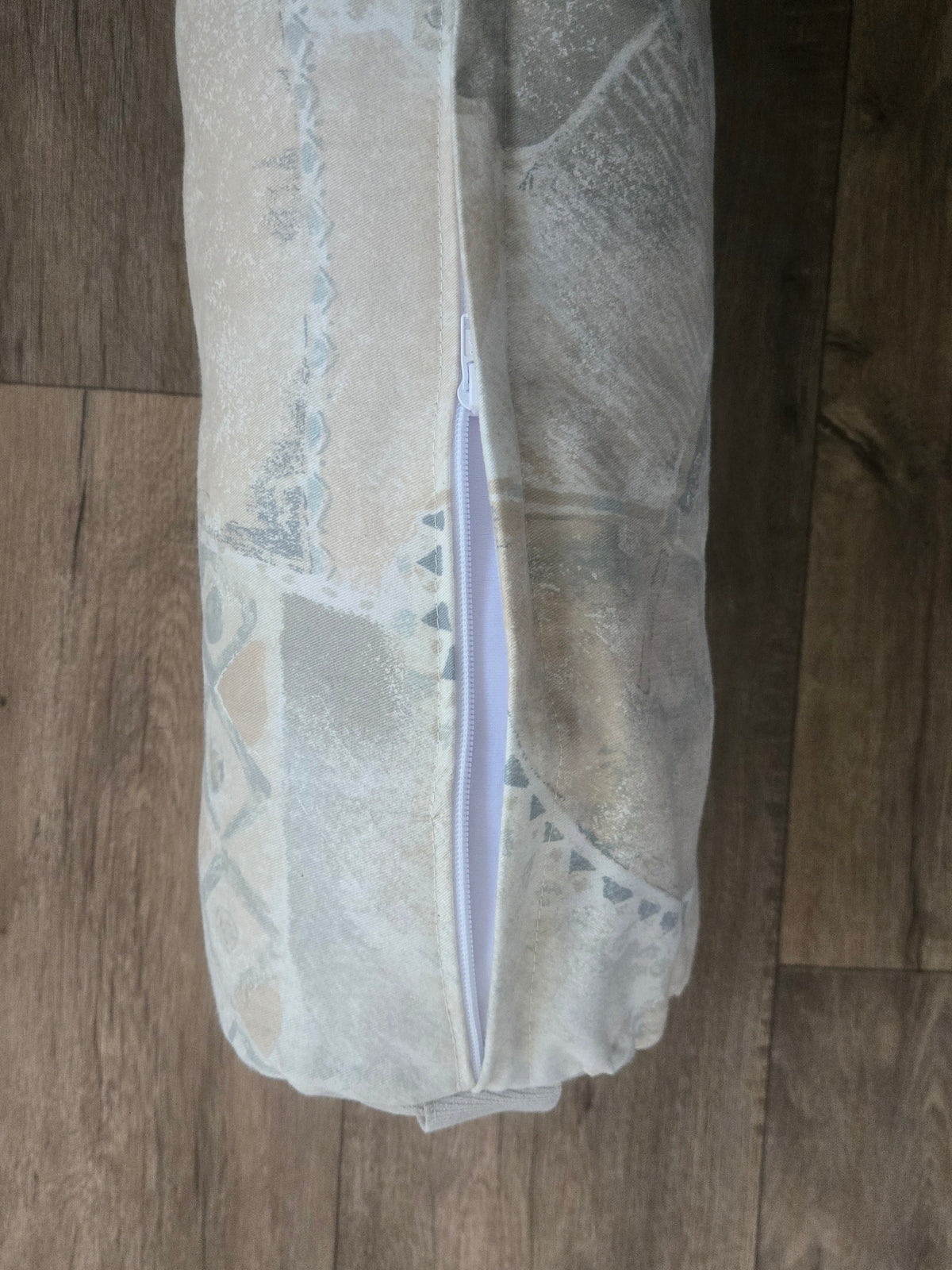 Sandstone Round Meditation Cushion