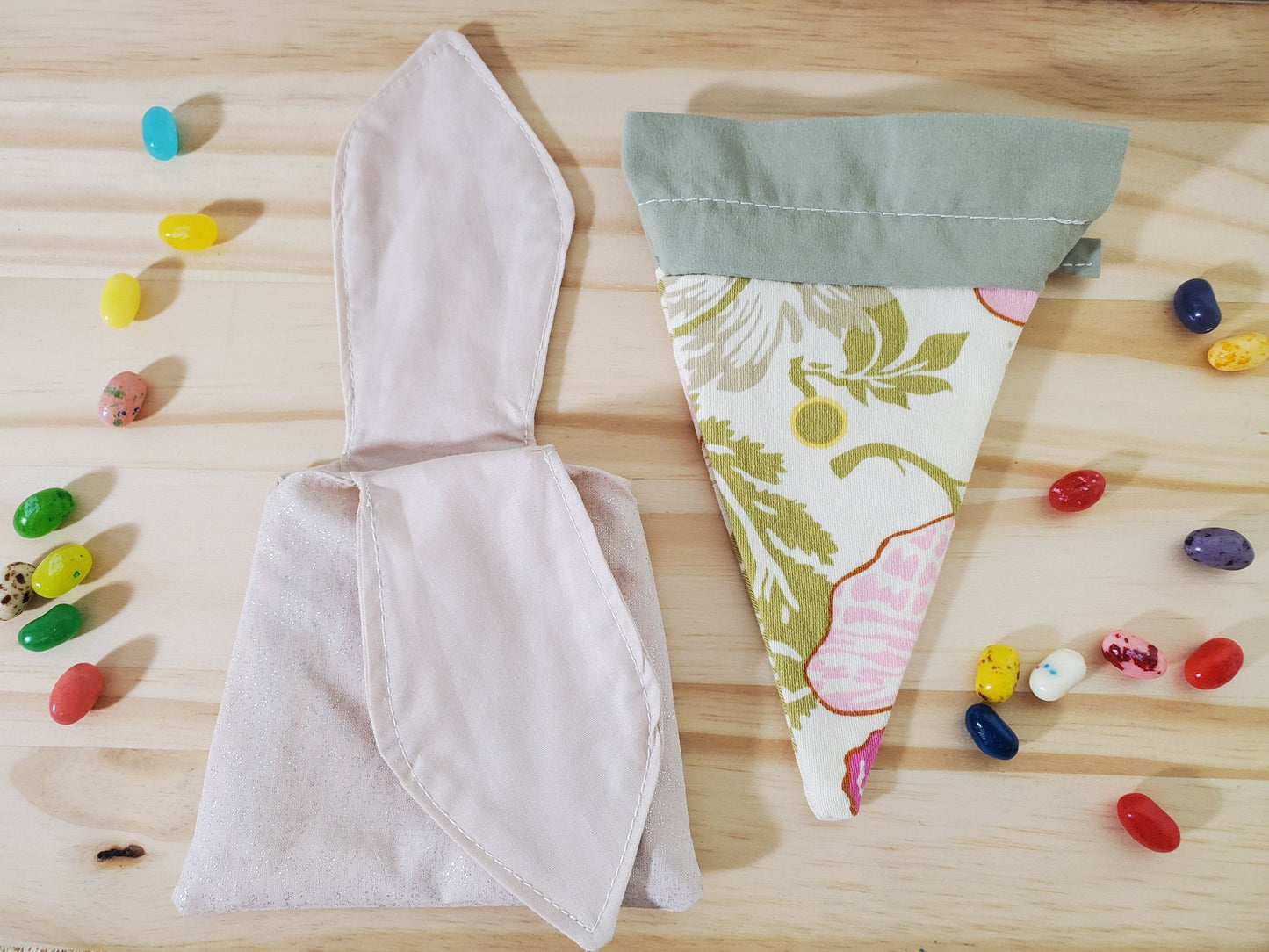 Easter Bunny Candy Bag - Babs