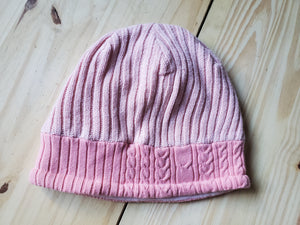 Coral toque