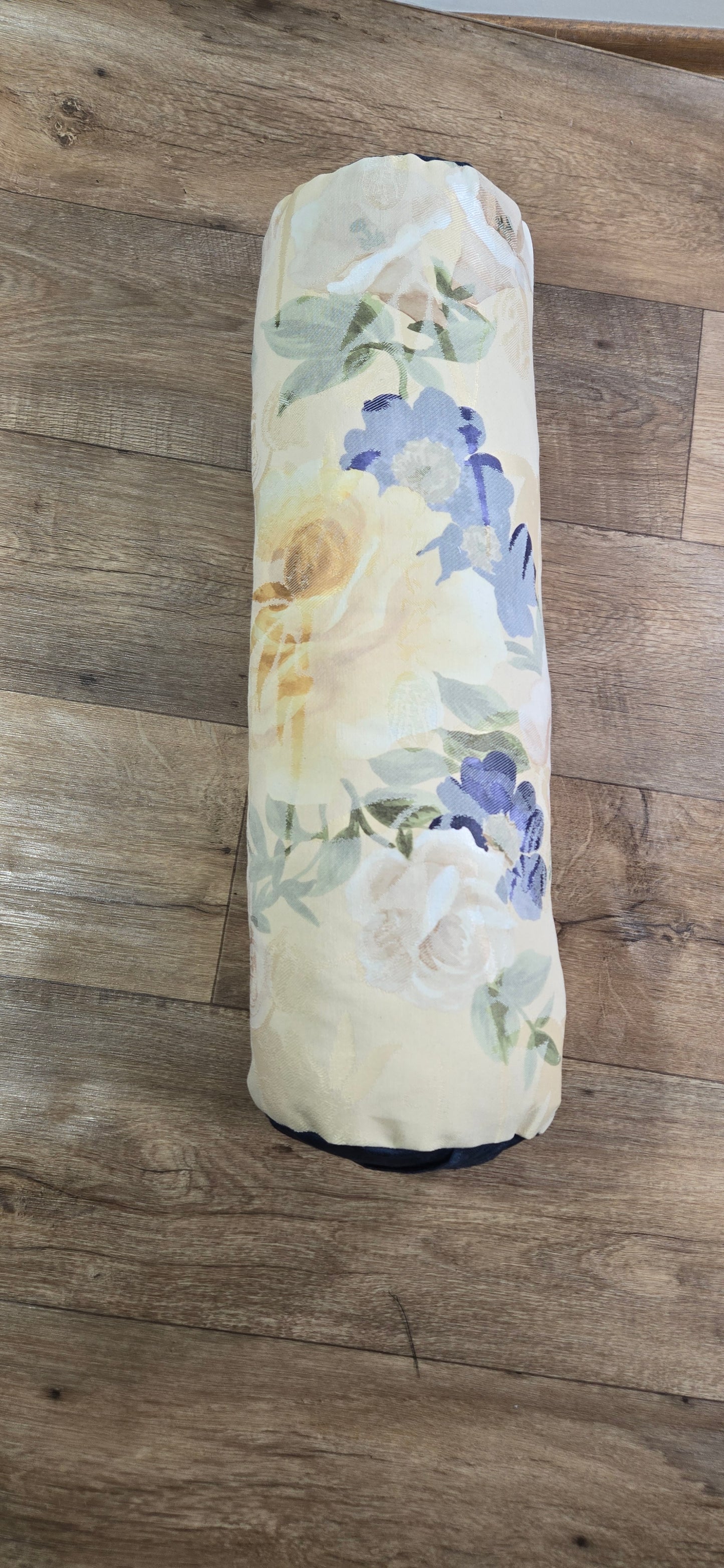 Yoga Bolster - Genevieve