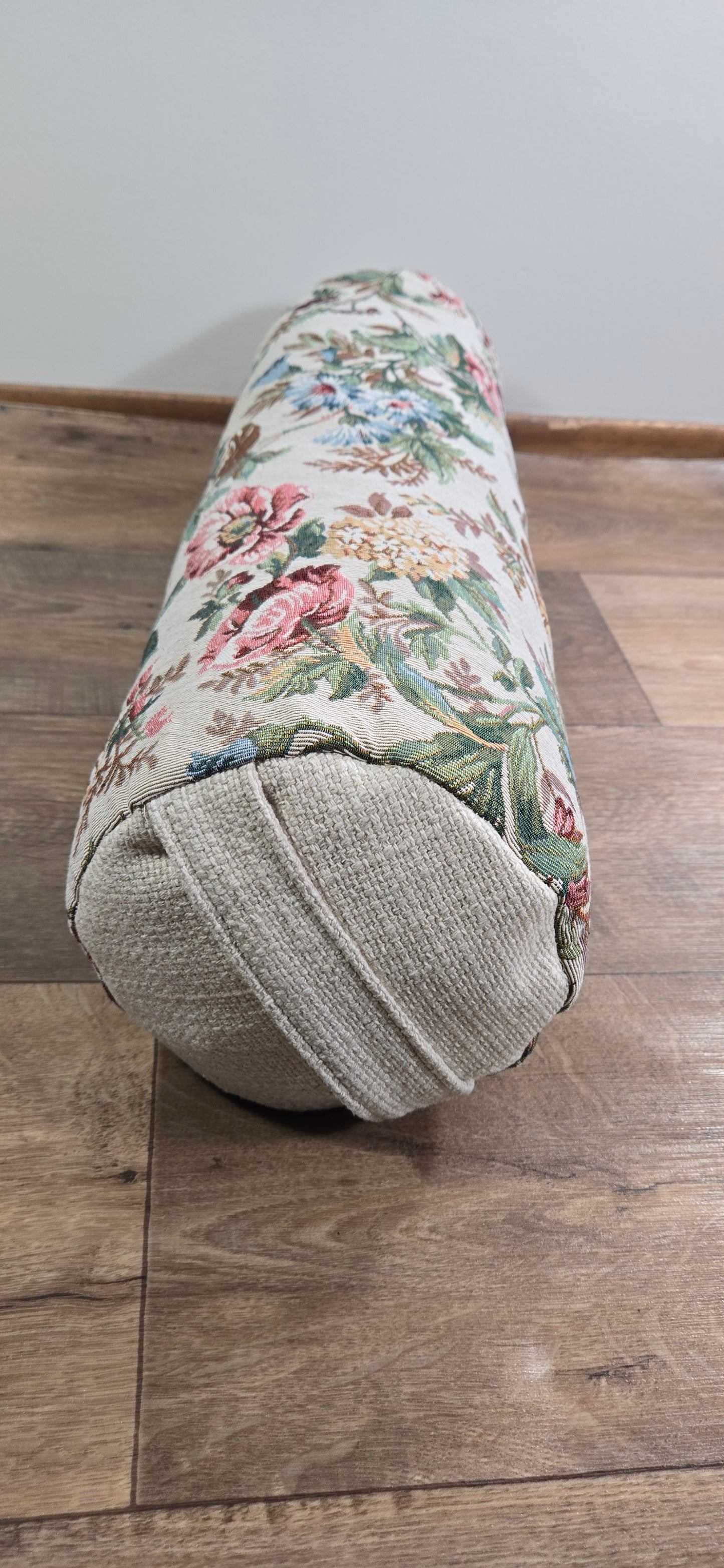 Yoga Bolster - Charlotte