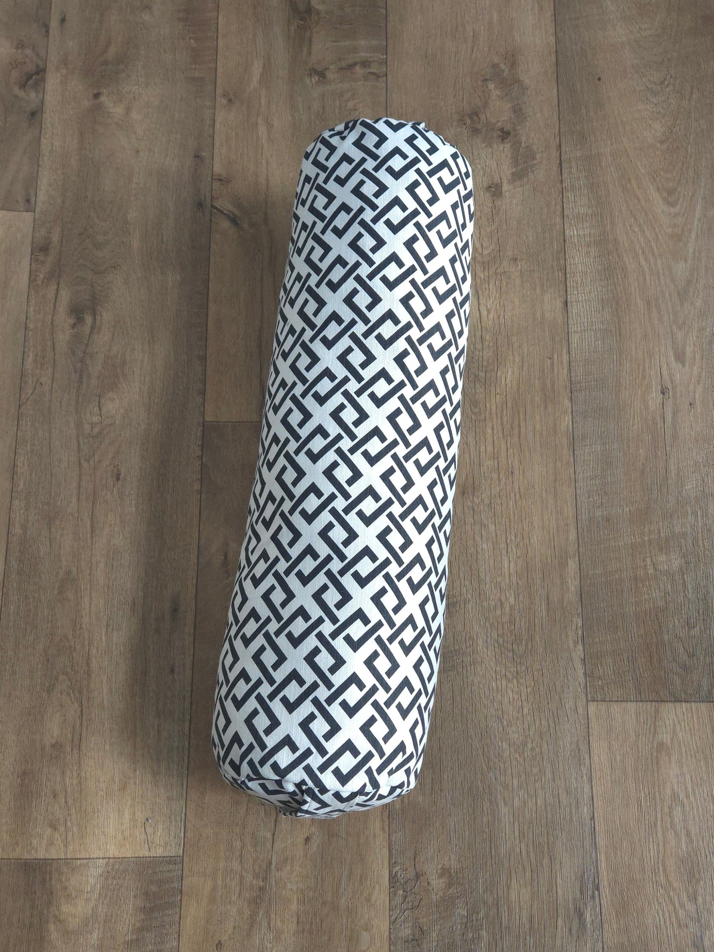 Round Yoga Bolster - Chenoa