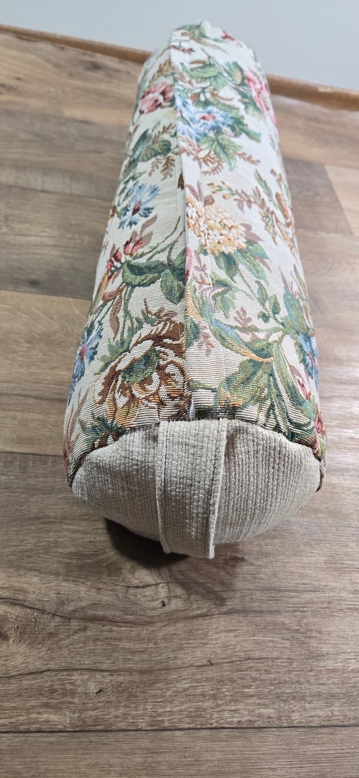 Yoga Bolster - Charlotte